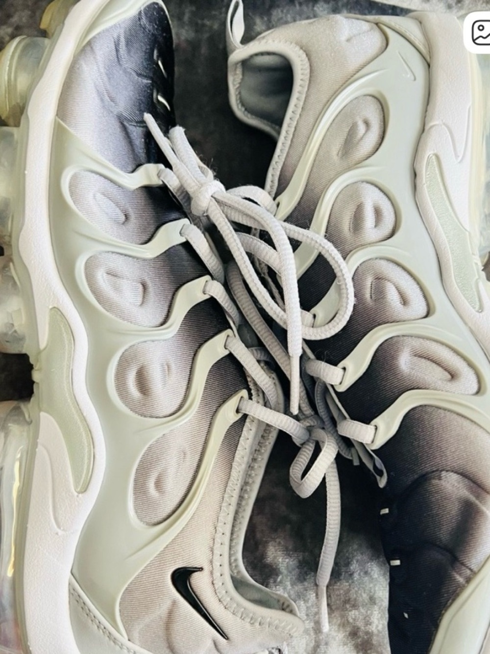 Like New worn 1x Nike Air VaporMax Plus wolf grey black 7.5 men 9 woman $54.00